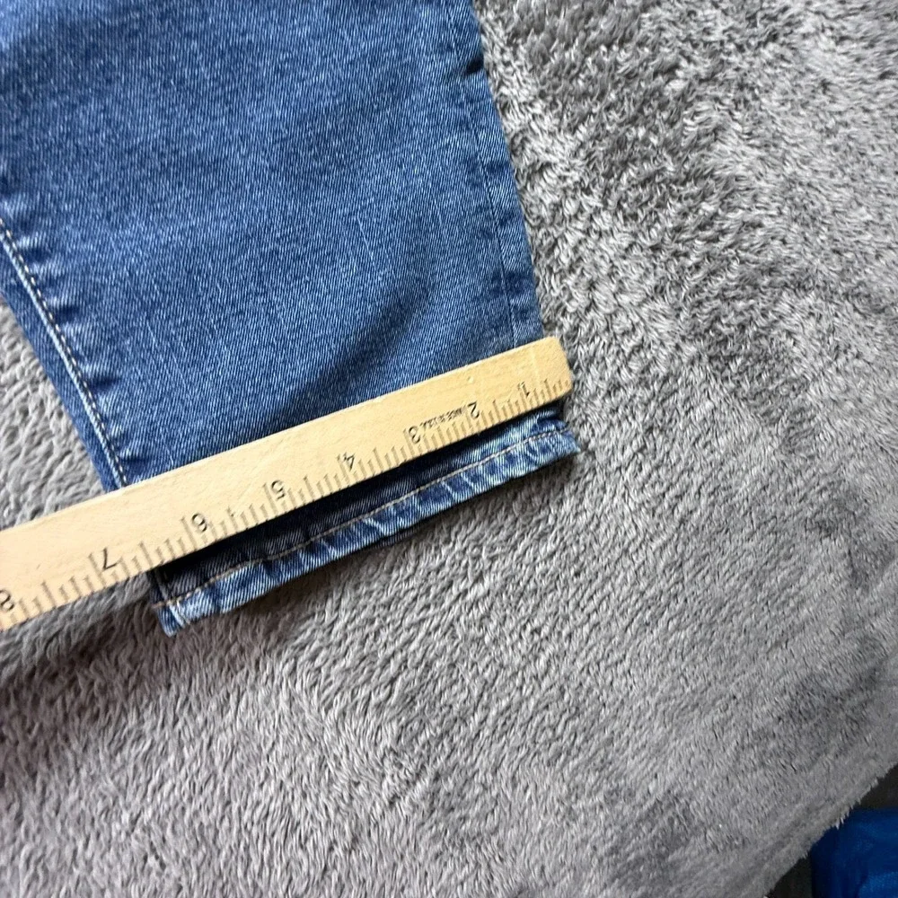 Old Navy Boys 360 Stretch Slim Jeans NWT Size 16 24x30 Medium Wash Denim